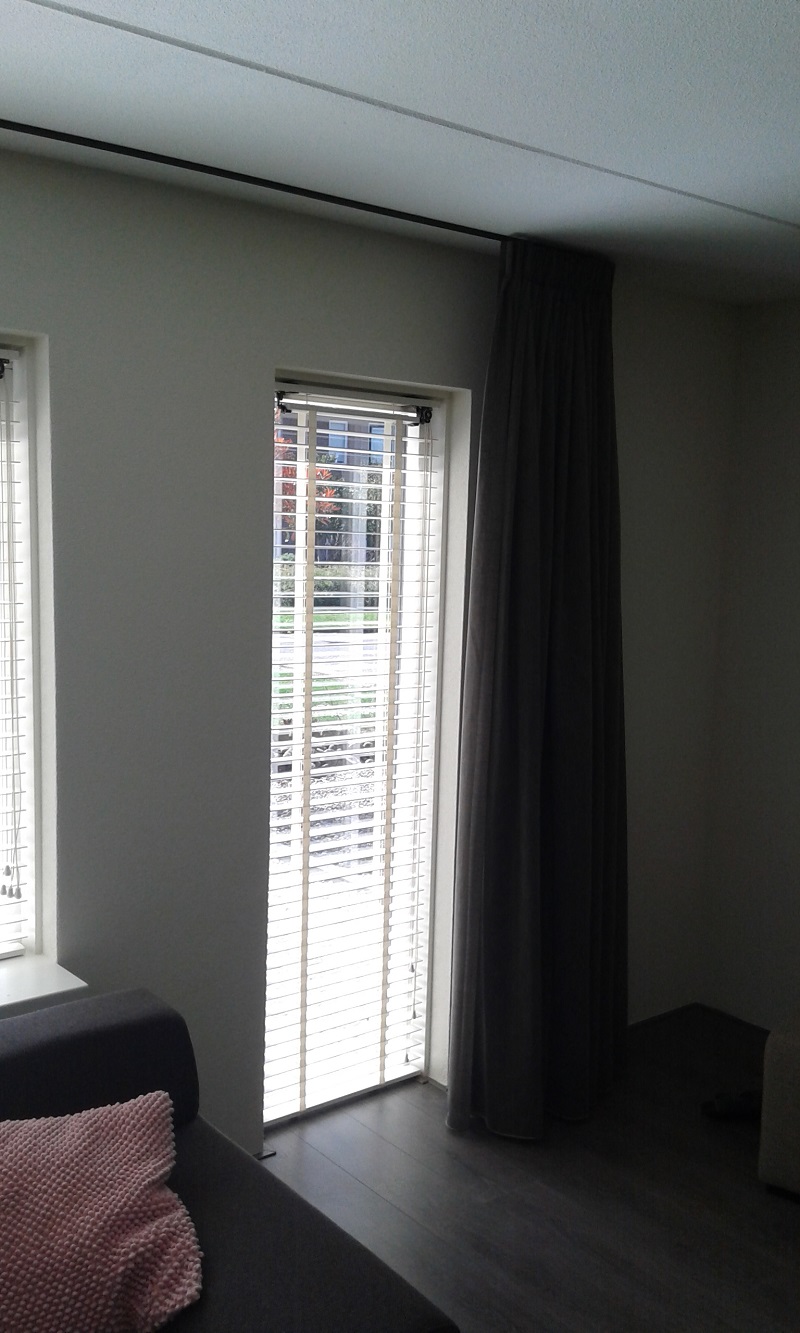 Gordijnen met gordijnrail Evo Brons Brusch